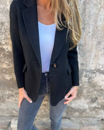 Elena – Timeless Tailored Blazer