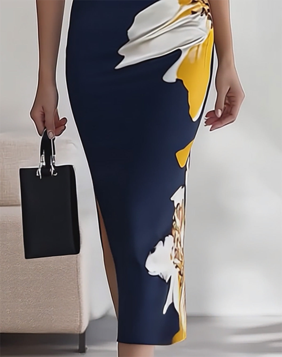 Jenny - V-Neck Sleeveless Dress