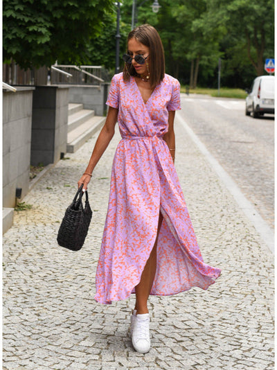 Pina – Effortless Elegance in a Wrap Dress