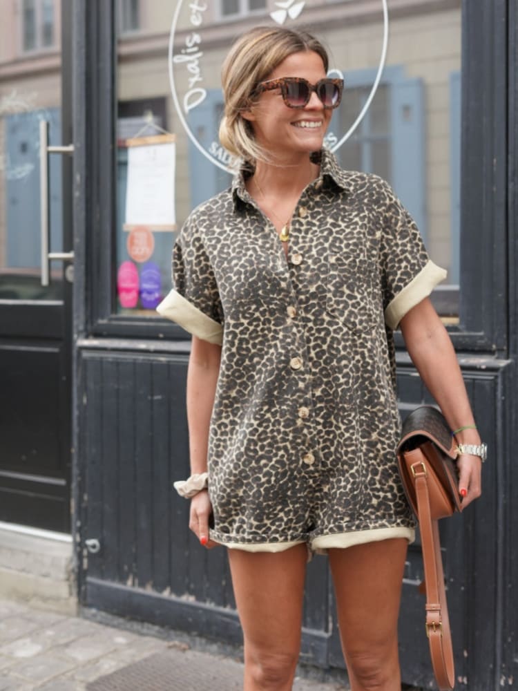 Savina – Leopard Shirt Dress
