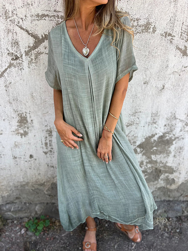 Rosalie – Comfortable dress with V-neck
