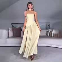 Lylia - Solid Color Backless Dress