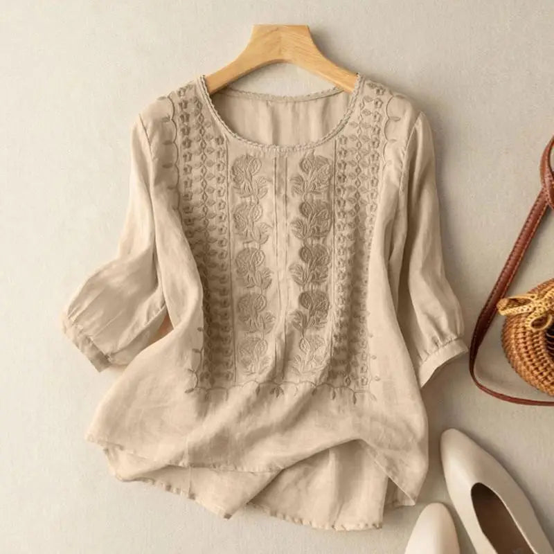 Joleen - Embroidered Relaxed Blouse
