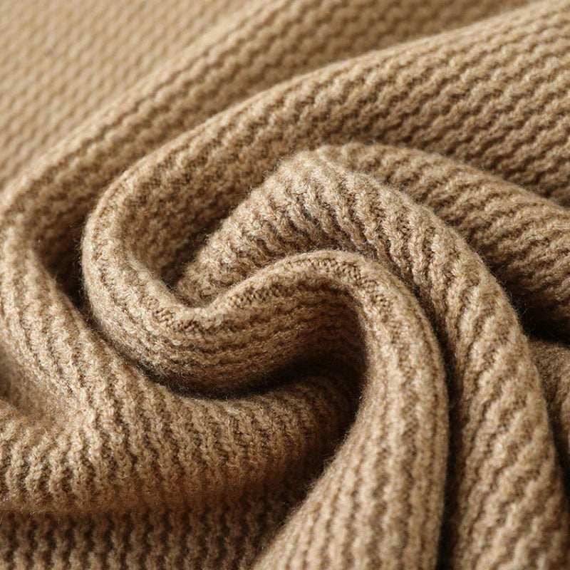 Jimmy - Elegant Sweater