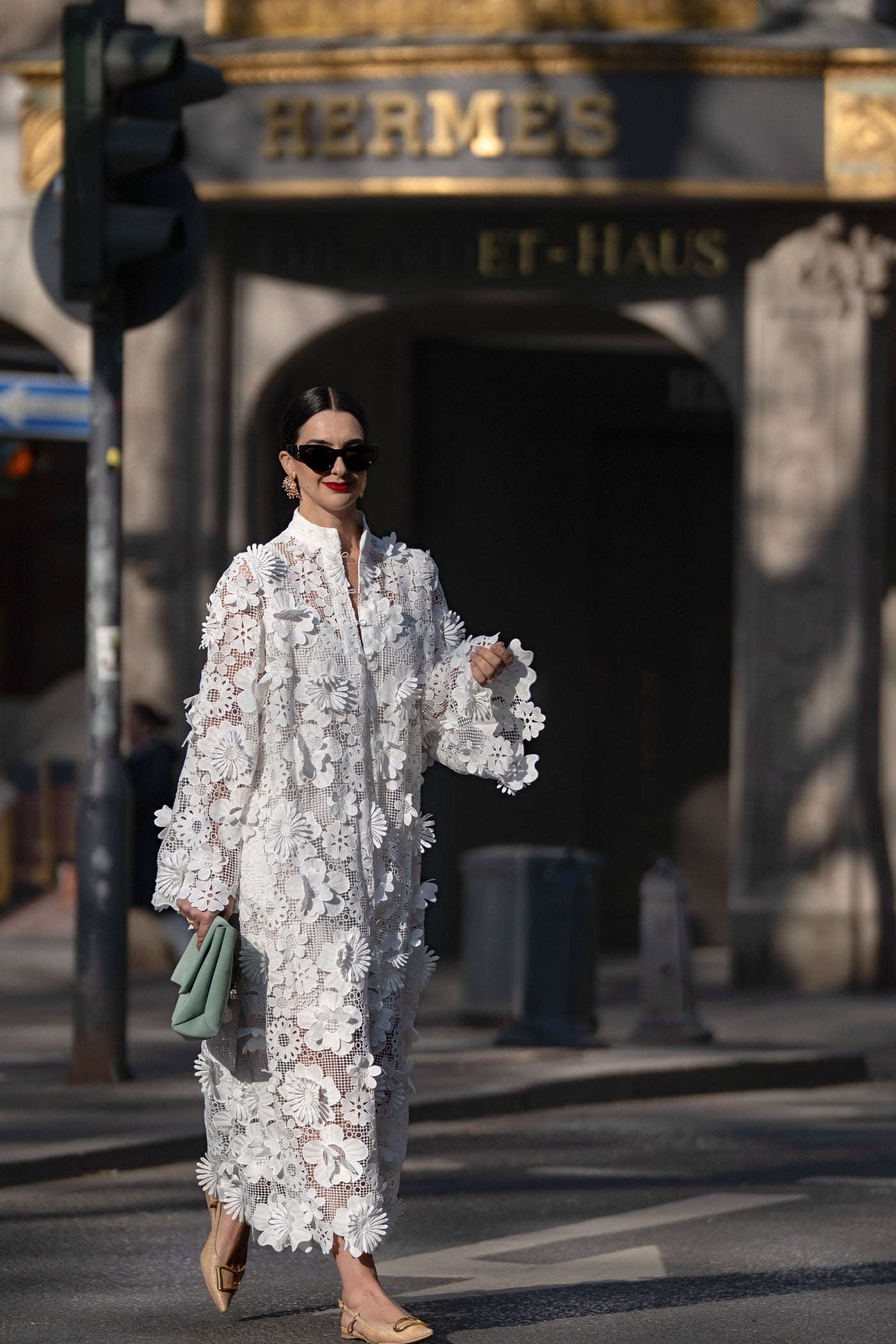 Yeliz - Elegant Lace White Dress